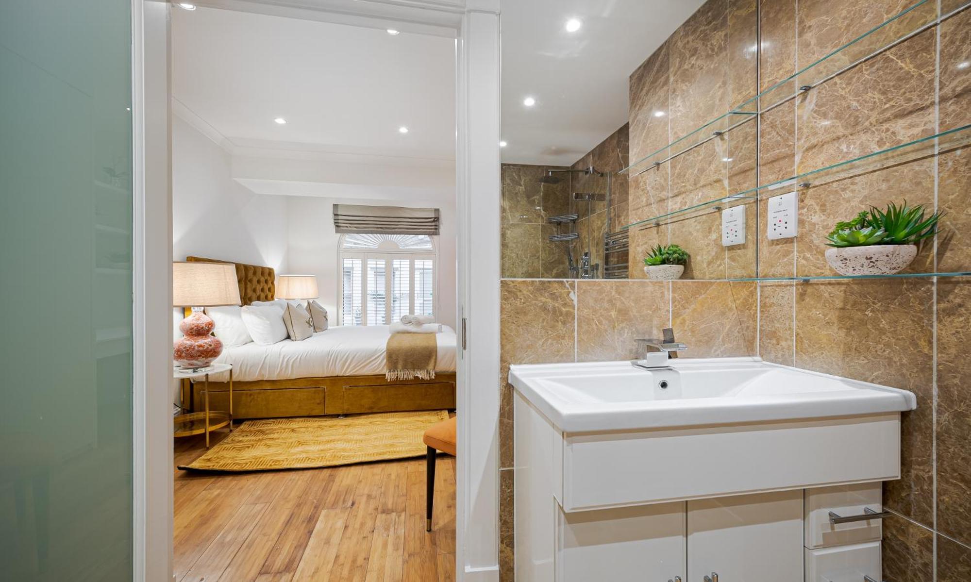 Chic Belgravia Hideaway With Private Patio 10 Mins To Harrods * Londres